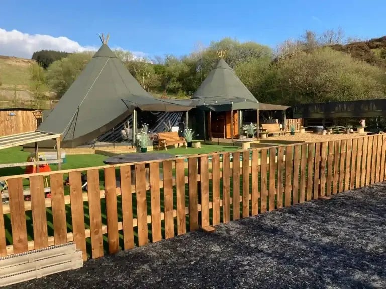 Green Tipi