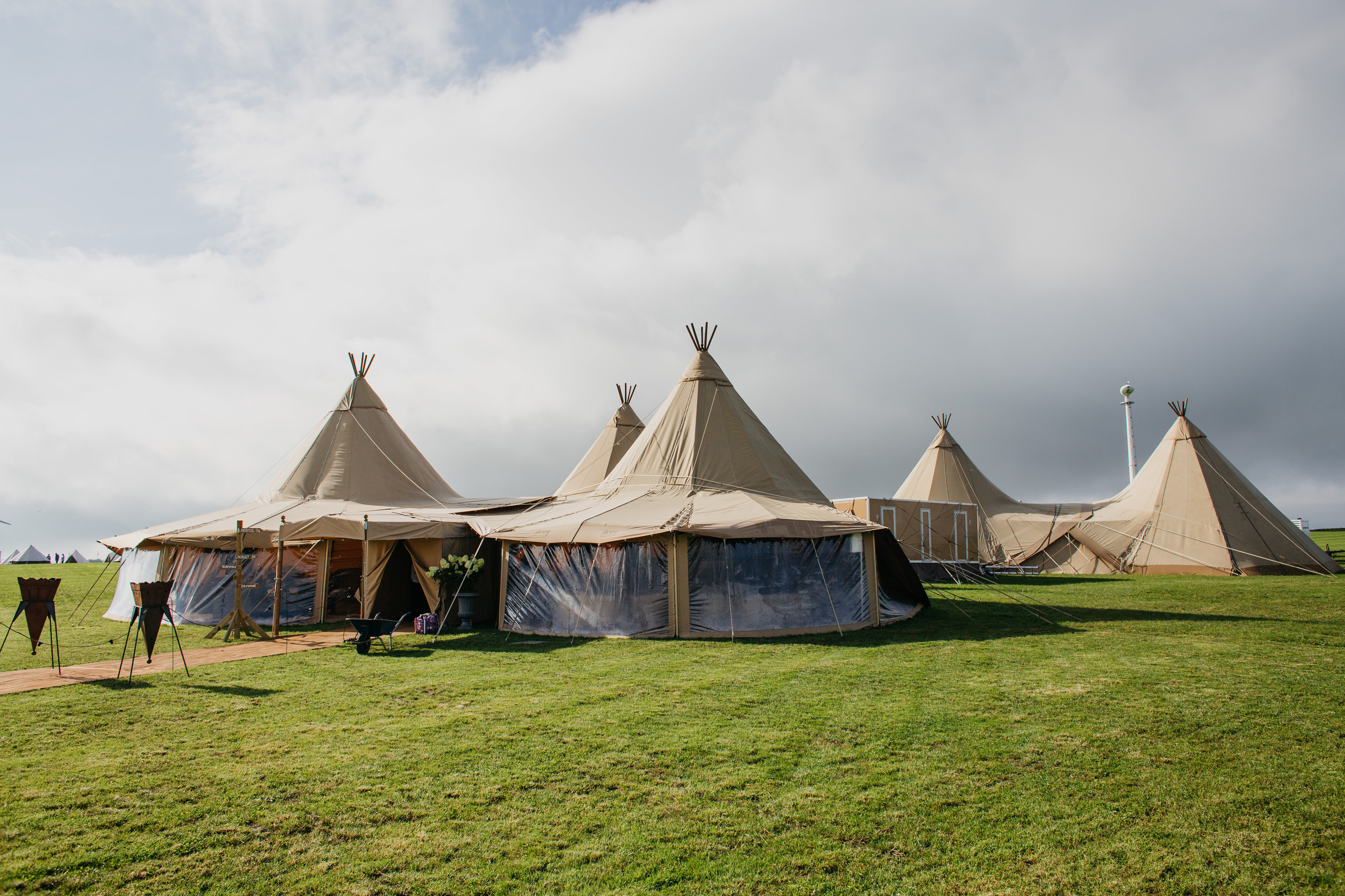 Our Favourite Accessories to Add to Your Tipi